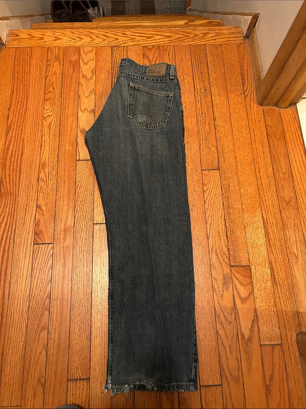 Wrangler Men's Relaxed Dark Blue Denim Jeans - Picture 5 of 5